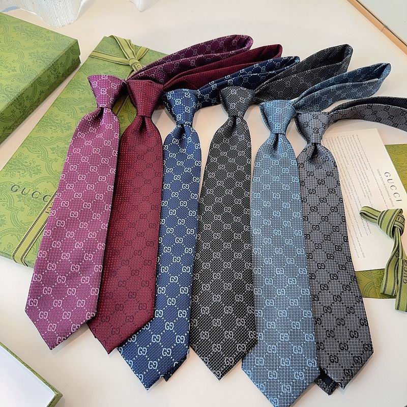 Gucci Tie hm61